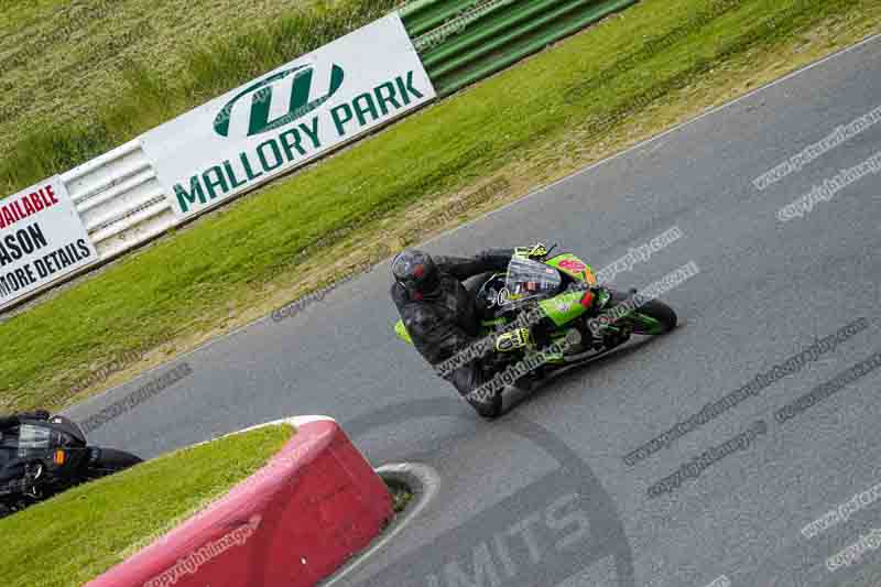 enduro digital images;event digital images;eventdigitalimages;mallory park;mallory park photographs;mallory park trackday;mallory park trackday photographs;no limits trackdays;peter wileman photography;racing digital images;trackday digital images;trackday photos